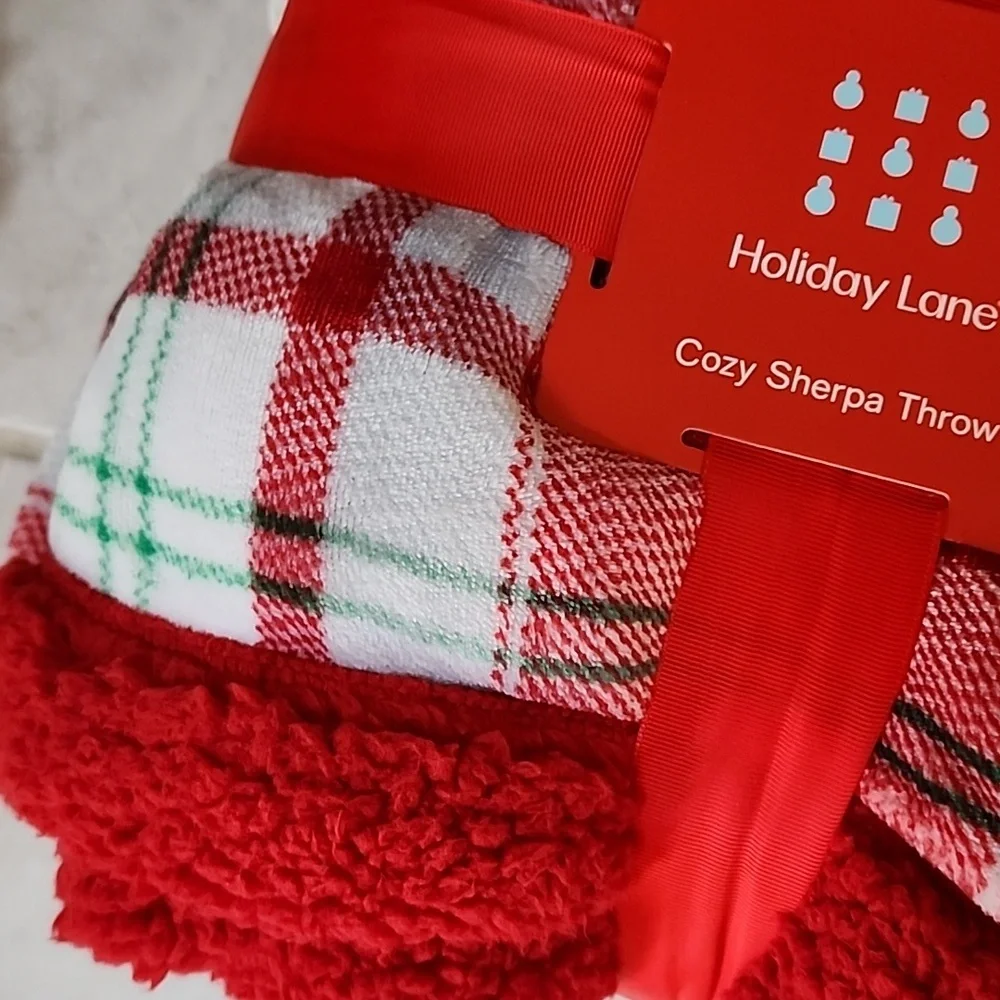 🎄🎅 HOLIDAY LANE Red/Green PLAID SHERPA CHRISTMAS THROW 🎅🎄